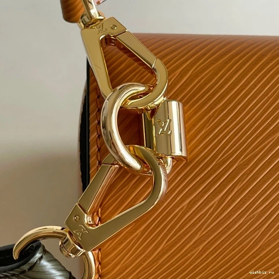 WIS LOUIS TWIST MM VUITTON 0104